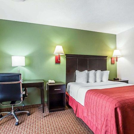 Quality Inn Savannah South Екстер'єр фото