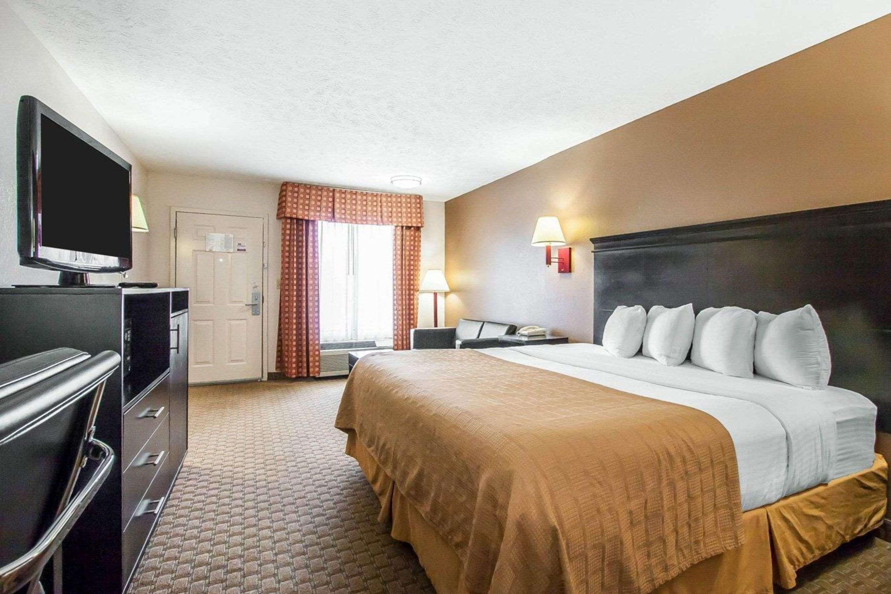 Quality Inn Savannah South Екстер'єр фото
